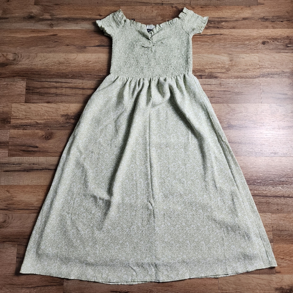 Women's Forever 21 Off-the-Shoulder Floral Dress Size Small